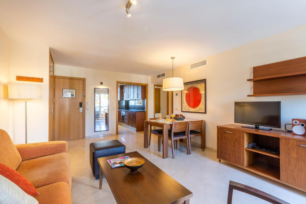 Playa & Beach Apartments Mijas Costa & Fuengirola By Alfresco Stays El Faro Екстериор снимка