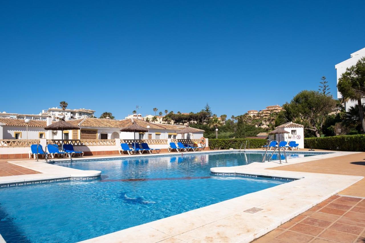 Playa & Beach Apartments Mijas Costa & Fuengirola By Alfresco Stays El Faro Екстериор снимка